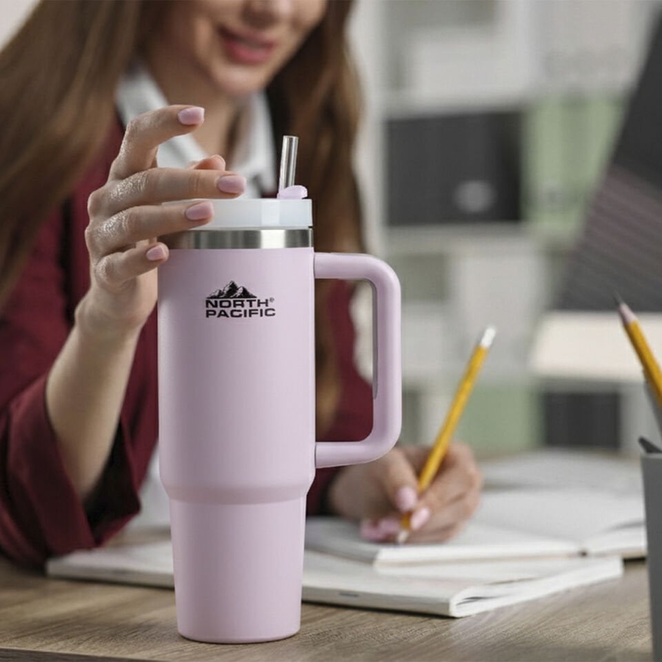 North Pacific Pipetli Termos 900 ML – Paslanmaz Çelik Fuşya