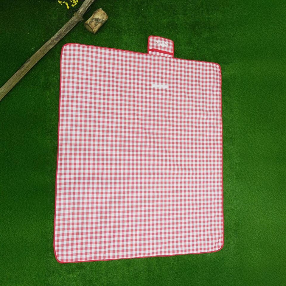 Çanta Formlu Piknik Matı