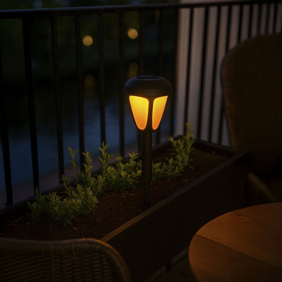 Solar Flame Led Saplama