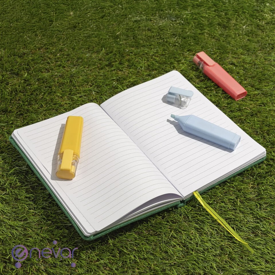 Pelüş ve Eğlenceli Defter - Futbol Figürlü